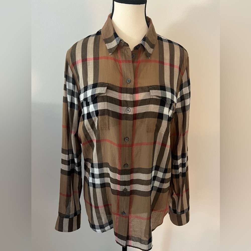 Burberry Brit Beige and Red Plaid Shirt size M
Cotton